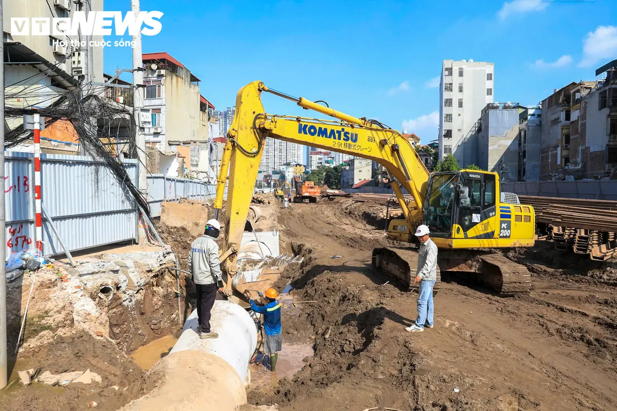 Sau 6 tháng thi công, các đoạn tuyến Vành đai 2,5 thay đổi ra sao?