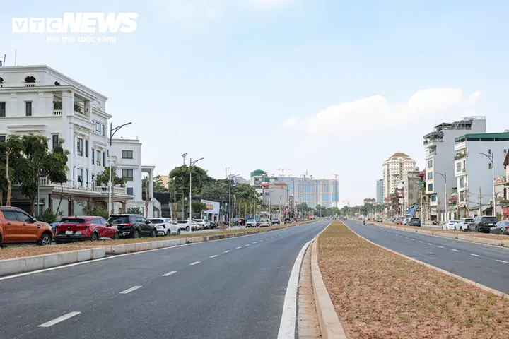 Ngắm Vành đai 2,5 qua loạt khu đô thị ‘nhà giàu’ Hà Nội vừa thông xe kỹ thuật