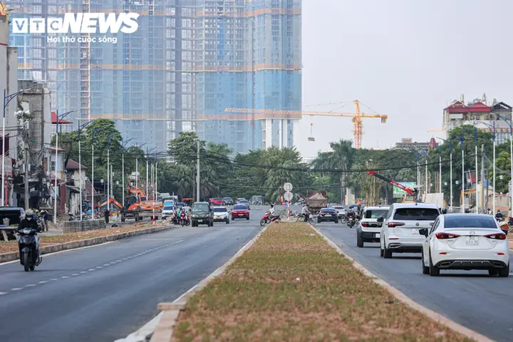 Ngắm Vành đai 2,5 qua loạt khu đô thị ‘nhà giàu’ Hà Nội vừa thông xe kỹ thuật