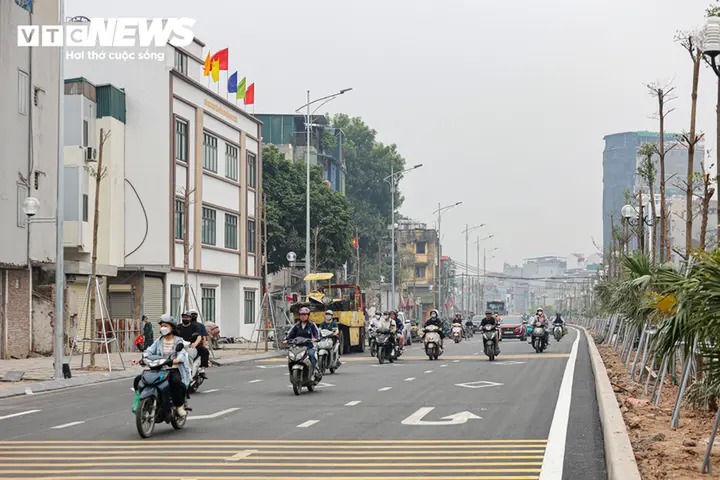 Diện mạo mới của đường Vành đai 2,5 Hà Nội vừa thông xe kỹ thuật