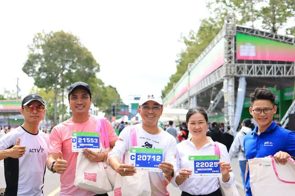Hơn 15.500 VĐV tranh tài tại giải marathon ở Đồng Tháp