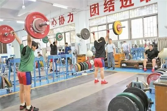 Trung Quốc tìm thế hệ nhà vô địch tiếp theo như thế nào?